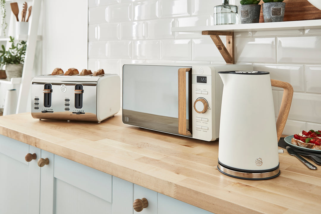 Bouilloire sans fil Swan Nordic - 1,7 L